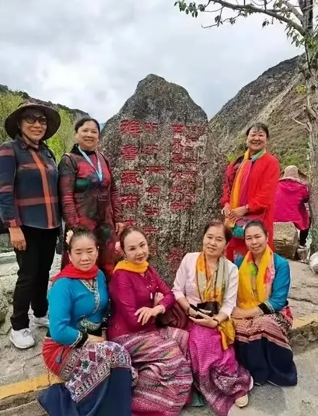 勐腊记事《二》