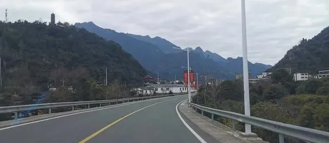 两人一车全国自驾游第十四天（雁荡山）