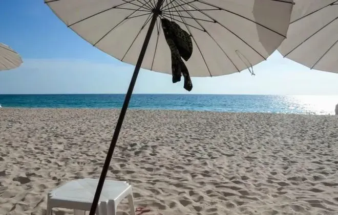 广东妹子到泰国旅行，银行卡被冻结，靠借钱玩了20天