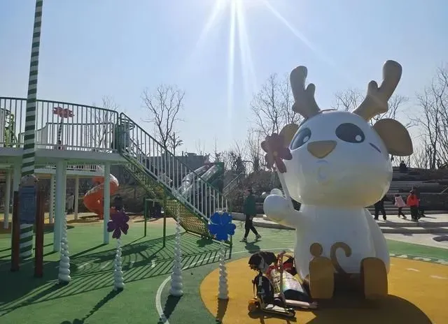 南京老山脚下的一处休闲公园，快带娃打卡吧
