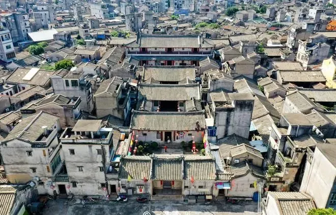 广东奇特的潮客混居县，两种方言天差