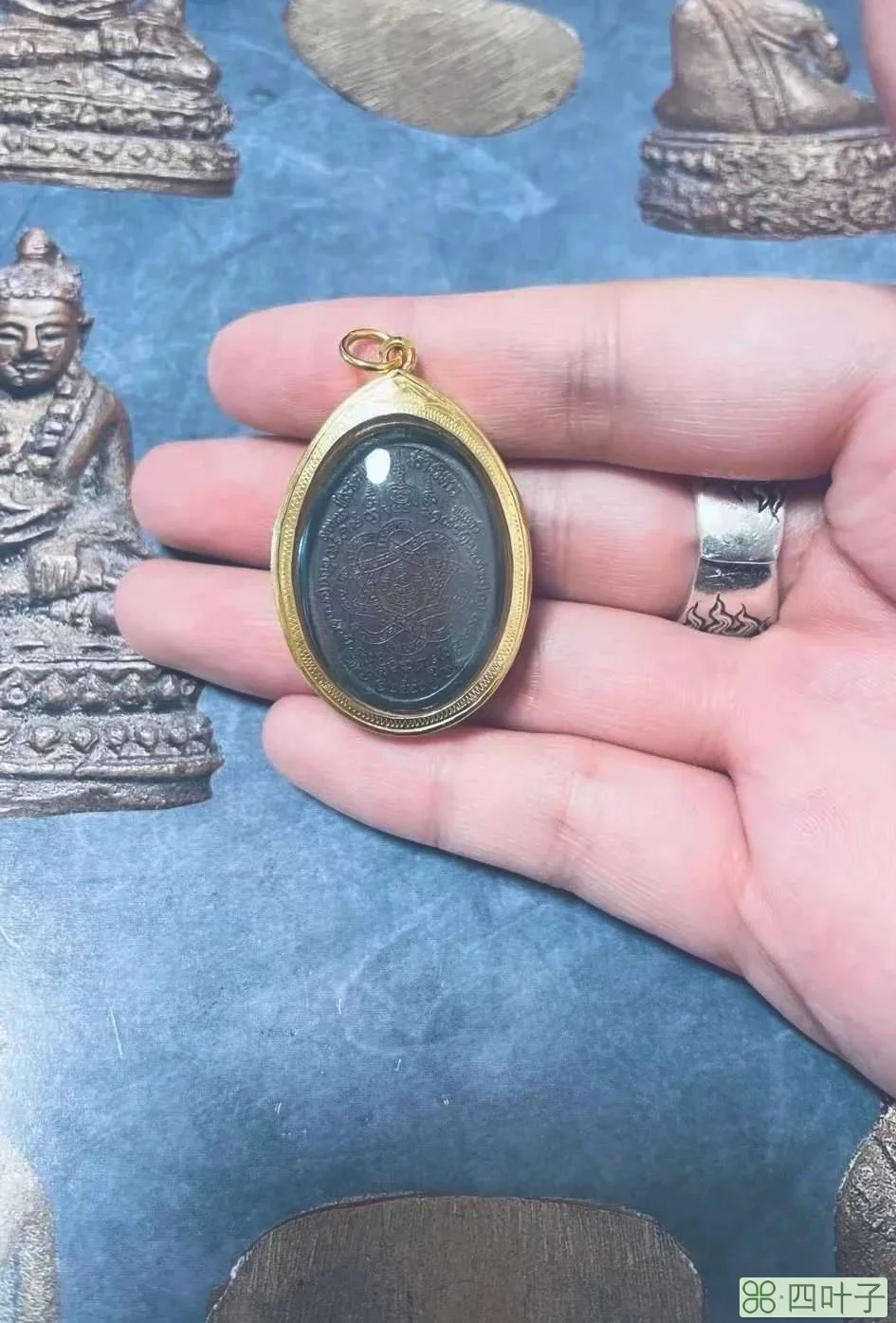 龙婆肃，瓦噶隆