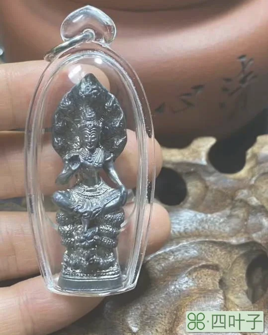 泽度金佛牌哪个师傅的好(泰国阿赞坤佛牌泽镀金介绍)插图(4)