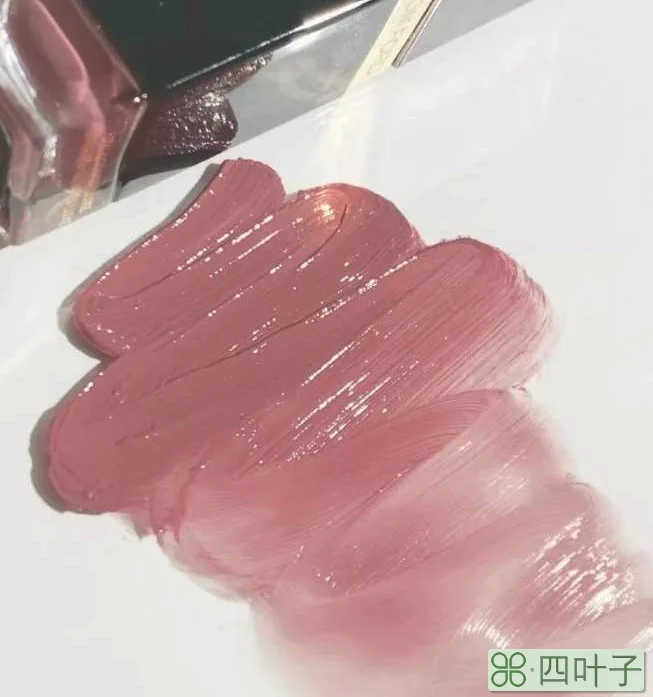 豆沙色口红哪个牌子好用(八款最经典豆沙色口红推荐)插图(2)