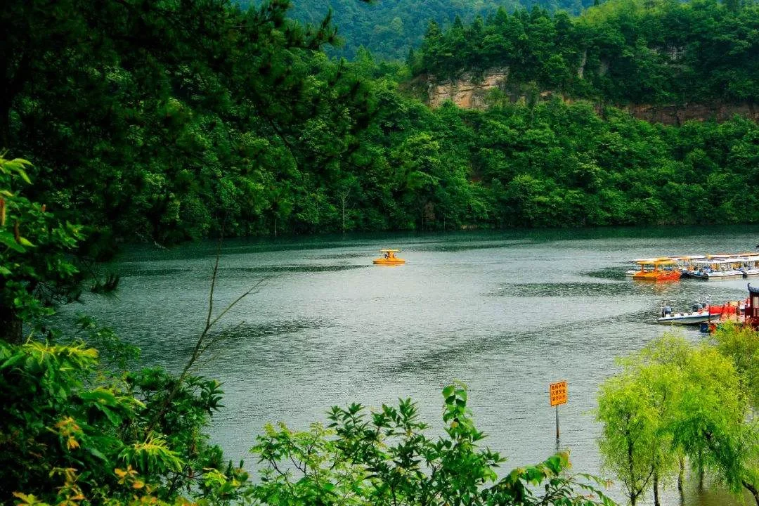 重庆黄水旅游景点