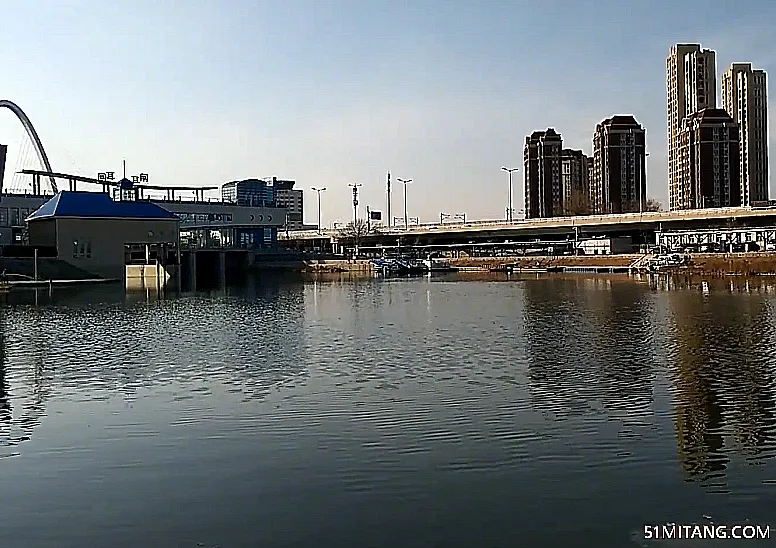 天津旅游景点:耳闸公园