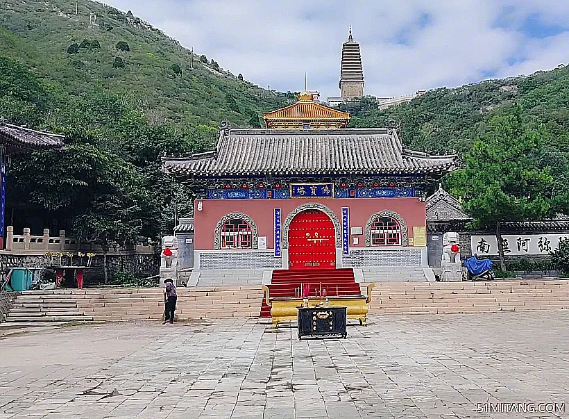 朝阳景点:凤凰山佛宝塔