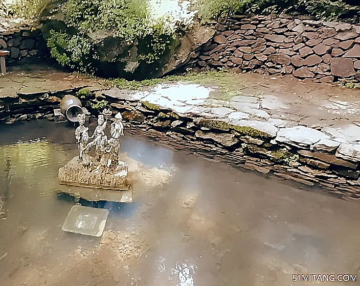本溪景点:五女山圣水神池
