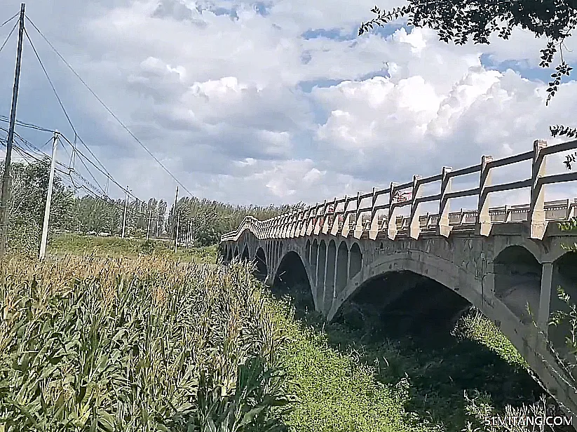 天津旅游景点:唐山大地震遗址杨花桥