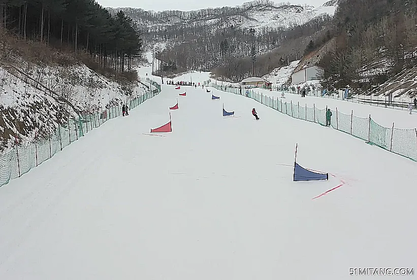 丹东景点:天桥沟滑雪场