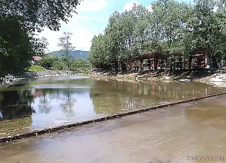 丹东景点:百花谷风景区