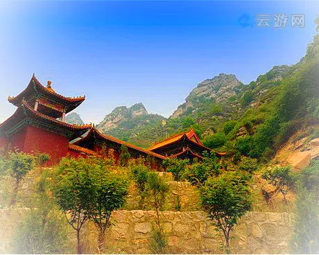 平山黑山大峡谷