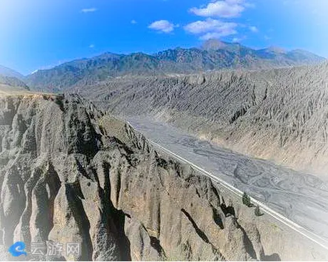 伊犁奎屯河大峡谷