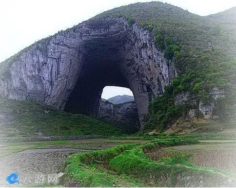 大方羊场天生桥