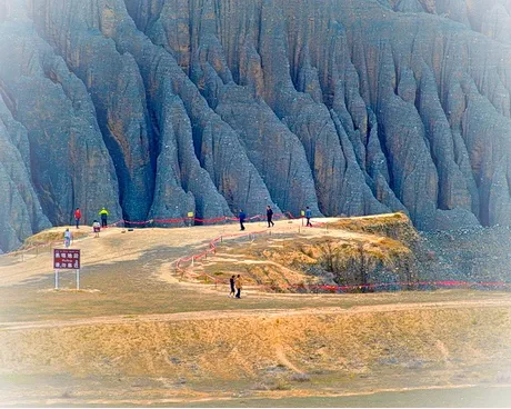 克拉玛依独山子大峡谷