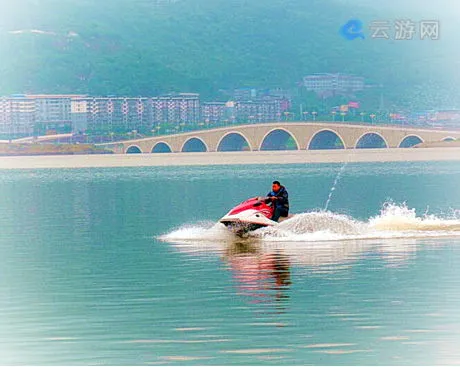 开州汉丰湖景区