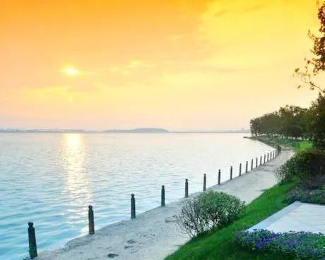 武汉汤逊湖旅游度假区