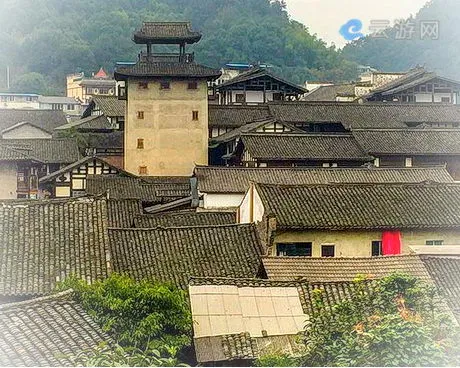 巴南丰盛古镇(彩色森林)