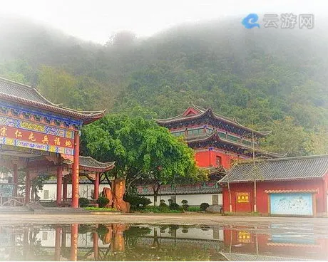 玉林鹿峰山风景区