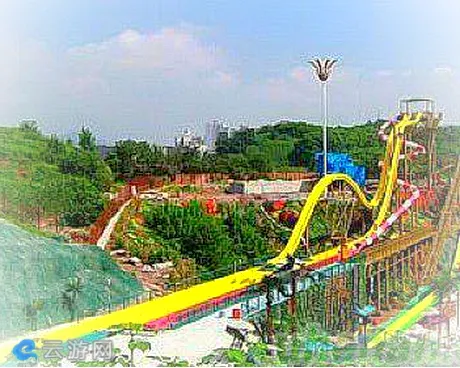 尧山森海湾水上世界乐园