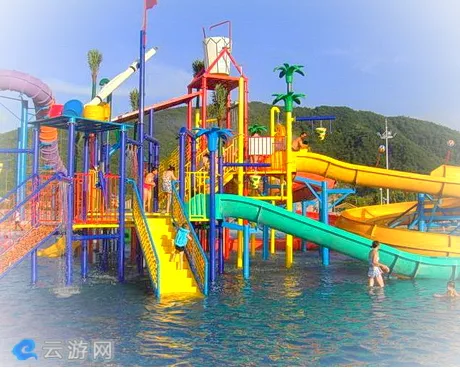 泰山亚龙湾水上乐园