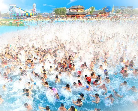 南京欢乐水魔方水上乐园
