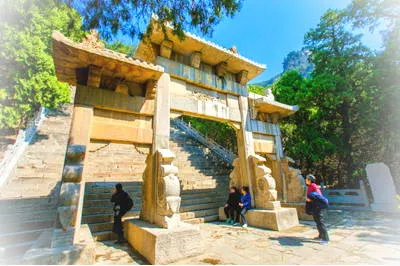 济南五峰山旅游区