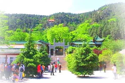 东平腊山森林公园