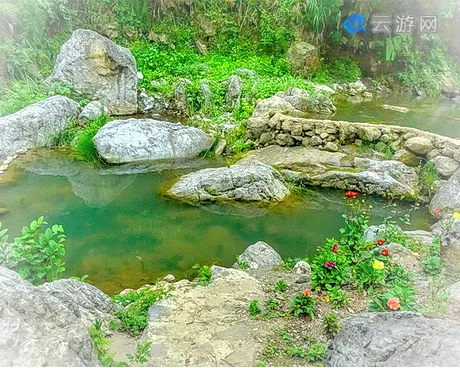 阿坝仁吉喜目谷风景区