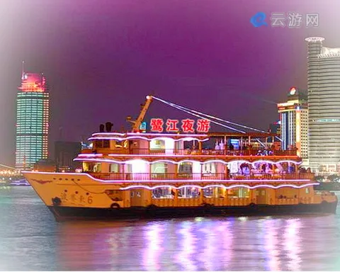 厦门湾夜游