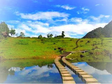乐山峨边黑竹沟风景区