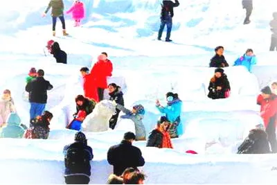 哈尔滨华南城滑雪场