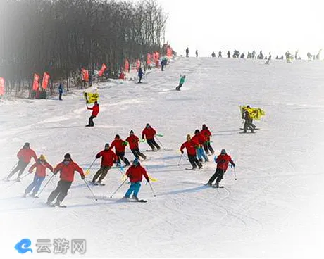 沈阳怪坡国际滑雪场