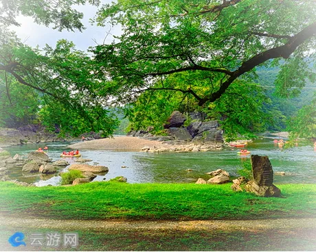 石台怪潭漂流景区