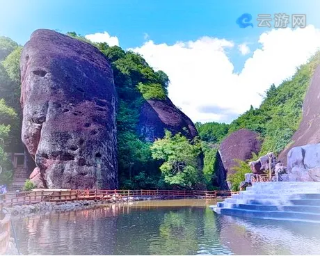 寻乌石崆寨风景区