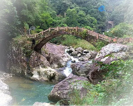 永嘉龙湾潭森林公园