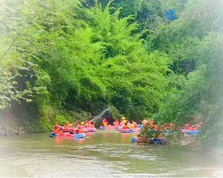 合川龙潭溪漂流