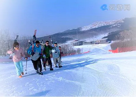 沈阳怪坡国际滑雪场