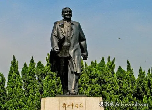 深圳莲花山公园