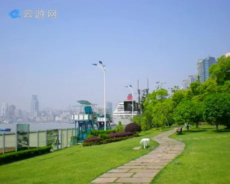 上海北外滩滨江绿地