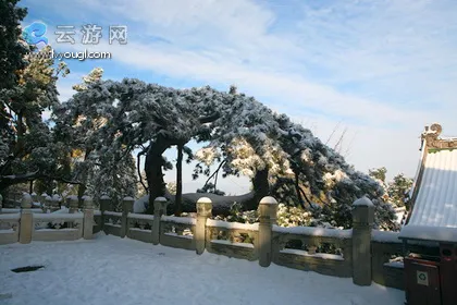 戒台寺戒台雪景