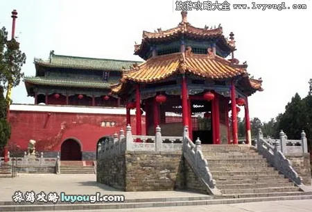 嵩山中岳庙遥参亭
