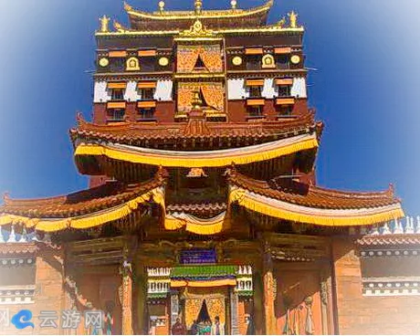 合作市米拉日巴佛楼阁