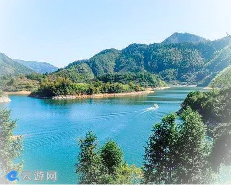 黄山丰乐湖景区
