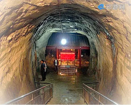 满城汉墓