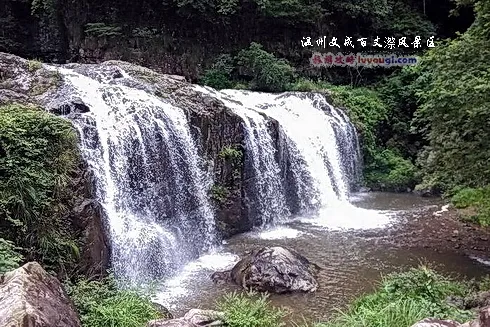 百丈漈风景区三漈瀑布
