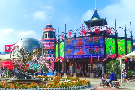 潍坊富华游乐园*