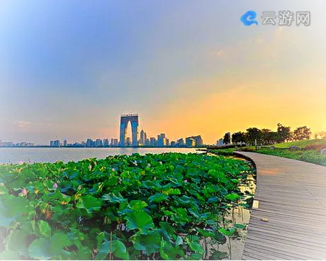 苏州金鸡湖国家商务旅游示范区