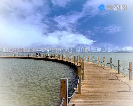 苏州金鸡湖国家商务旅游示范区